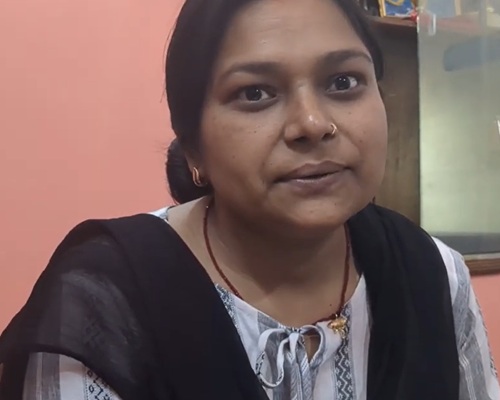 बवासीर के दर्द और अत्यधिक ब्लीडिंग से परेशान प्रियाजी को क्षारसूत्र उपचार से मिली राहत